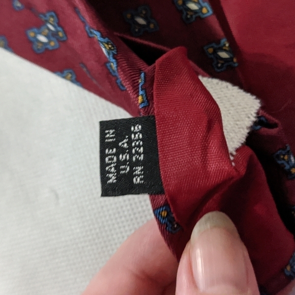 Vintage Monsieur Givenchy Maroon Patterned Silk Neck Tie - Picture 4 of 7